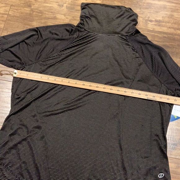 Spalding plus Dri-Fit long sleeve high neck top - Picture 8 of 12